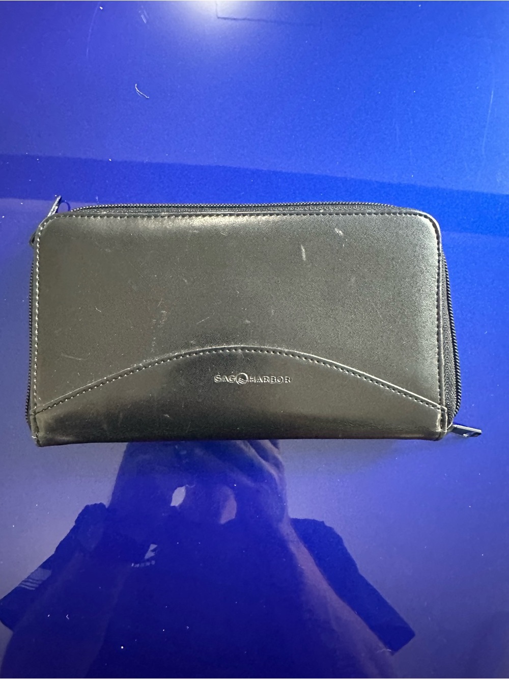 Sag Harbor Black Zip-Around Men's Wallet